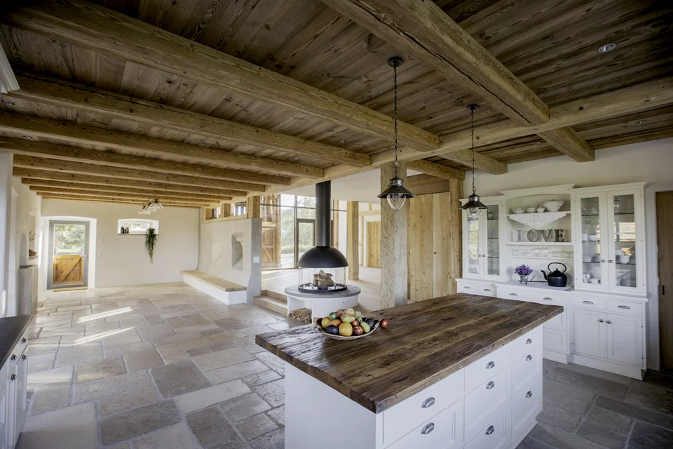 Küche im Scheunenstil